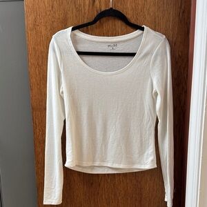 NWT Mudd Women's Long Sleeve Scoop-neck Crop Shirt